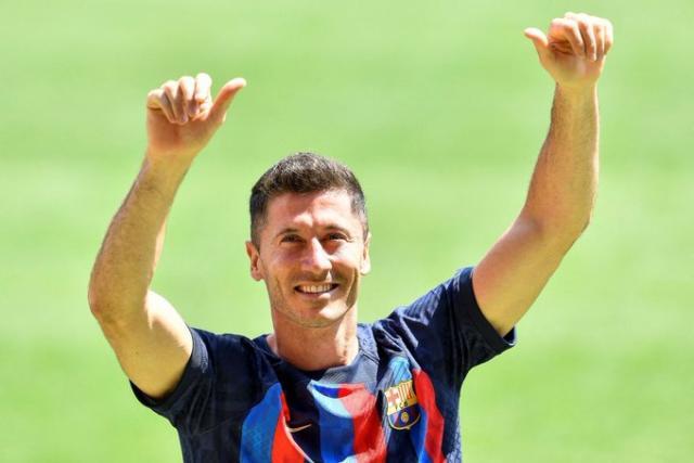 莱万：年龄根本不是问题 我知道如何对付皇马