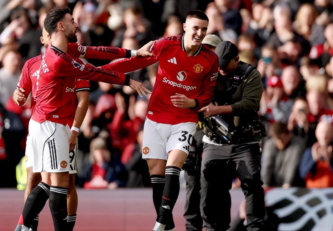 开云登录-昔日水货彻底被激活，连续4场进关键球抢下10分，已成曼联真大腿